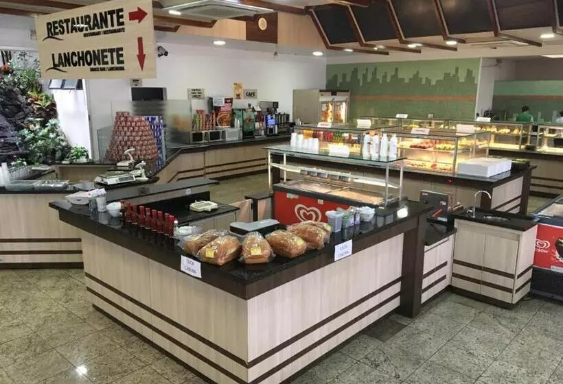 Hotelli Peroza Corbelia