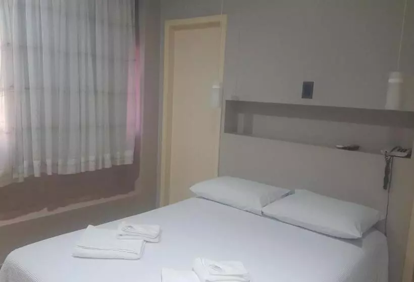 Hotelli Peroza Corbelia