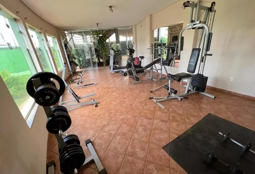 Hotelli Premier Garden