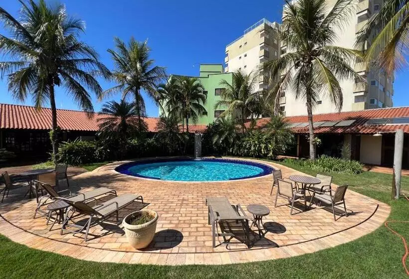 Hotelli Premier Garden