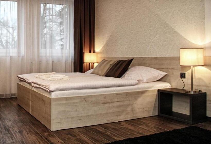 בית מלון כפרי U Kašny