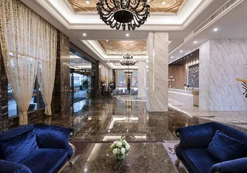 Vienna International Hotel Shantou Chenghai Waisha Bridge