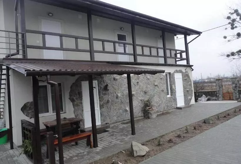 Majatalo готель гостьовий дім In Stryj