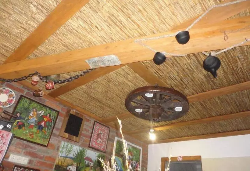 Majatalo готель гостьовий дім In Stryj