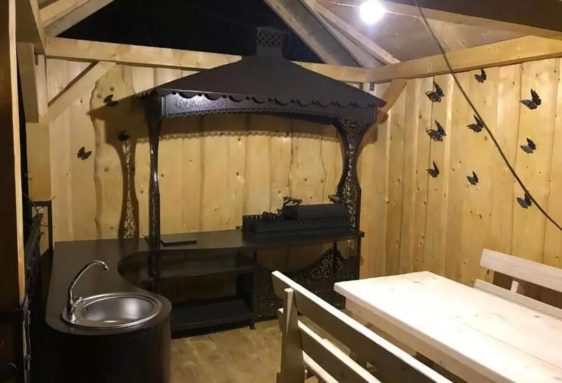 Majatalo чорногора