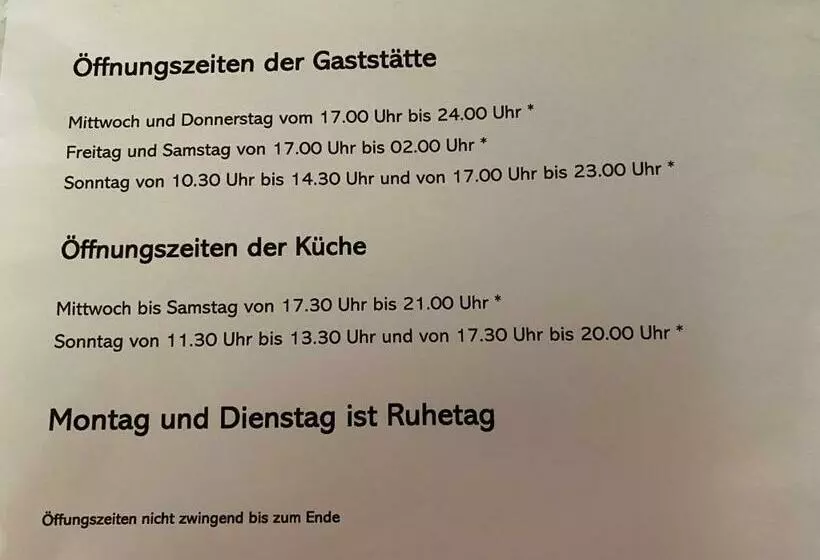 Majatalo Gasthaus Zur Alten Dorfschmiede