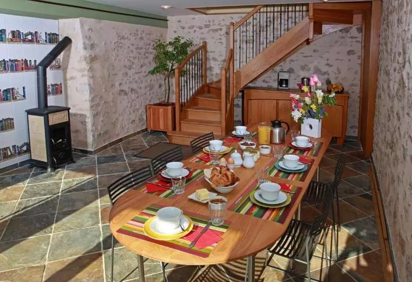ペンション Maison D'hôtes Les Rainettes