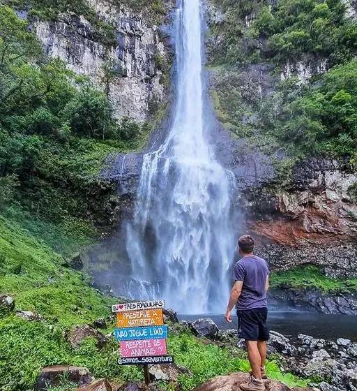 ペンション Pousada Três Forquilhas
