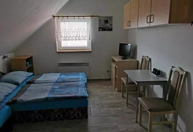 Majatalo Restaurace A Penzion U Jessyho