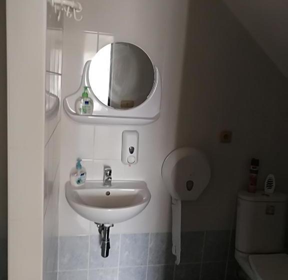 膳宿费 Restaurace A Penzion U Jessyho