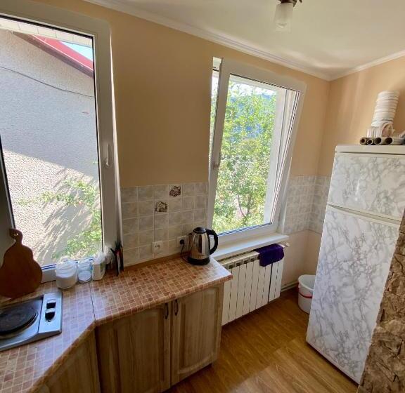 پانسیون Zyma_lito Guest House