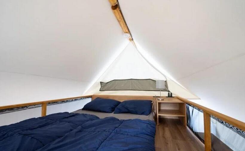 استراحتگاه Europarcs Zilverstrand