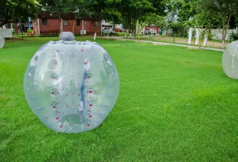 リゾートホテル The Timber Garden Adventure Club