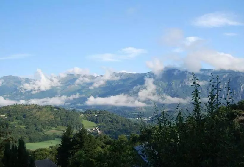 ベッドアンドブレックファースト Auberge St P Vegetarien Bnb