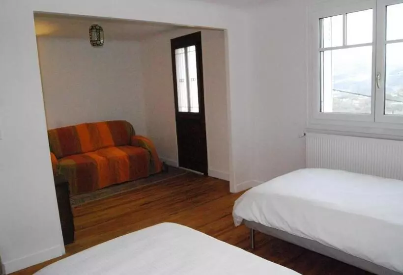 ベッドアンドブレックファースト Auberge St P Vegetarien Bnb