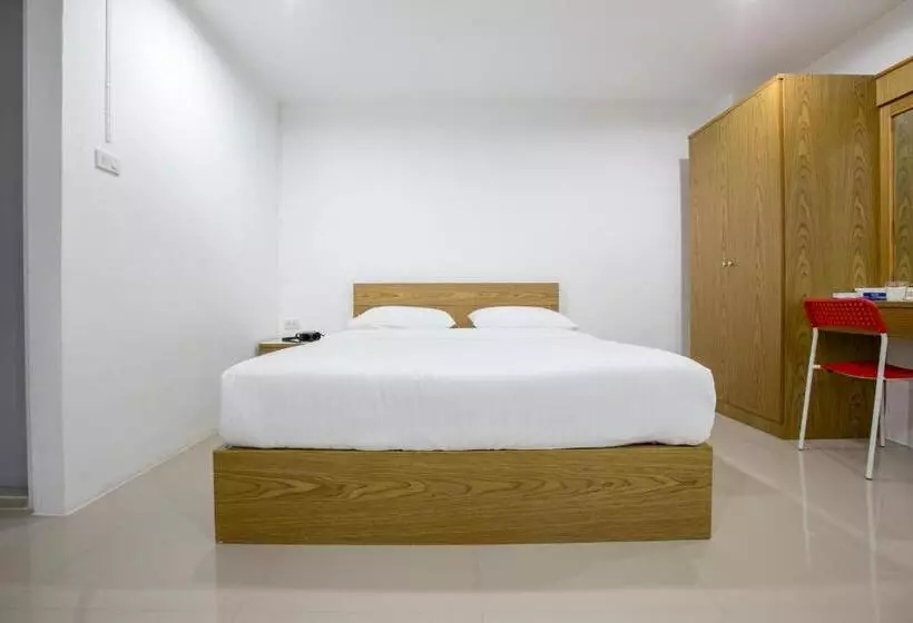 Chamnan Residence