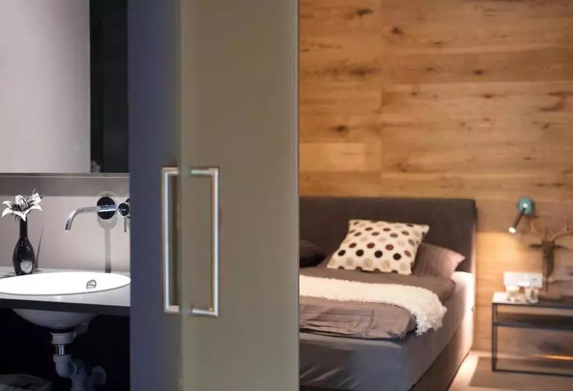 Boutique Hotel Chalet Weinberg