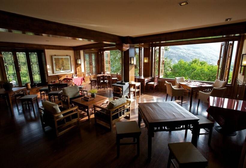 בית מלון כפרי Songtsam Tacheng Lodge