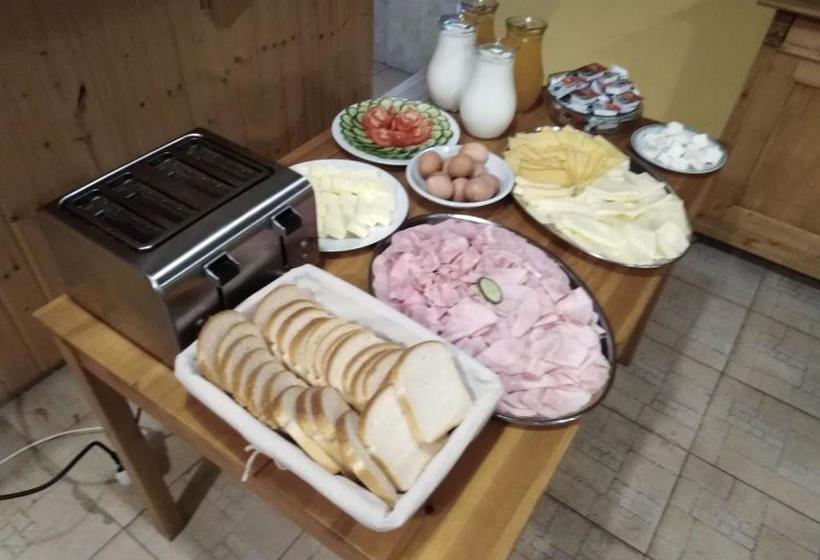 بنسيون Penzion Sněženka