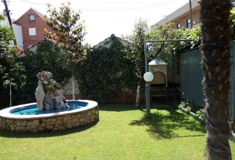 پانسیون Rooms Rafomarija