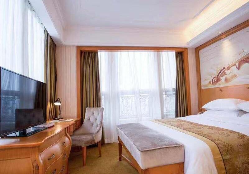 Vienna International Hotel Guizhou Weng An Qilong Binfen Moer City