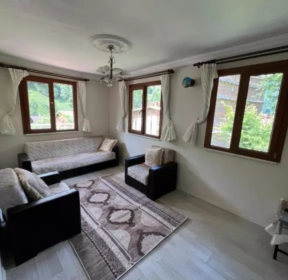 Yeşil Doğa Tatil Apart