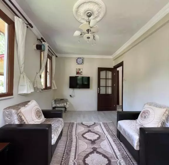 Yeşil Doğa Tatil Apart