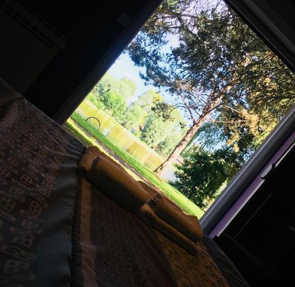 هاستل L'auberge Du Lac