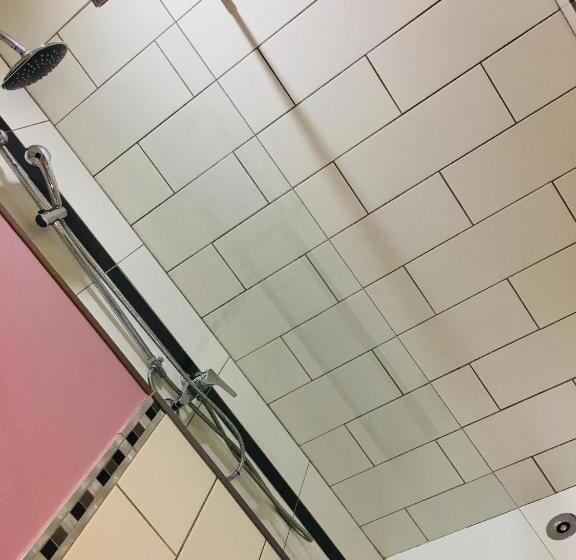 هاستل L'auberge Du Lac