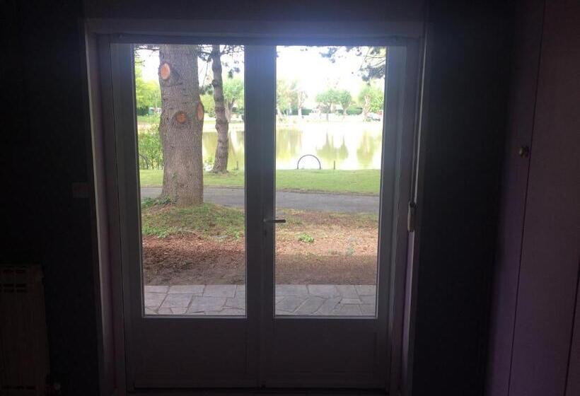 هاستل L'auberge Du Lac