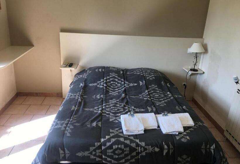 هاستل L'auberge Du Lac