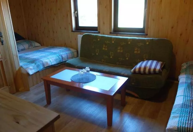 Retkeilymaja Pod Lípou