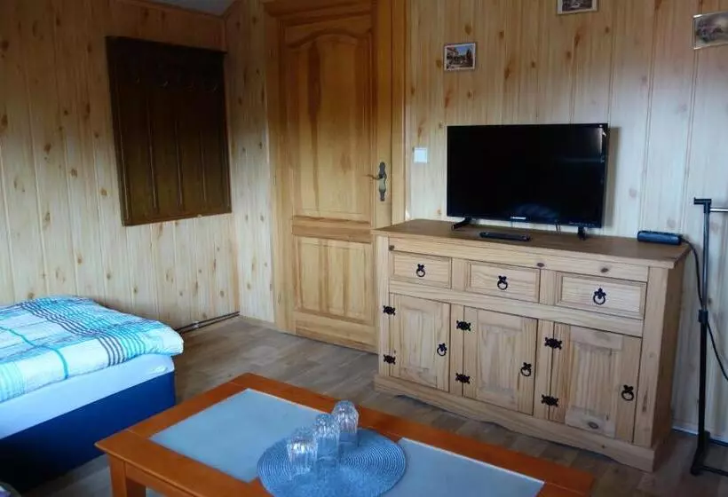 Retkeilymaja Pod Lípou