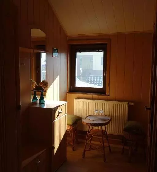 Retkeilymaja Pod Lípou