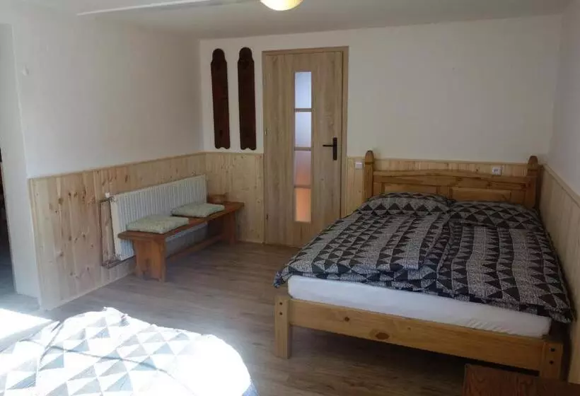 Retkeilymaja Pod Lípou