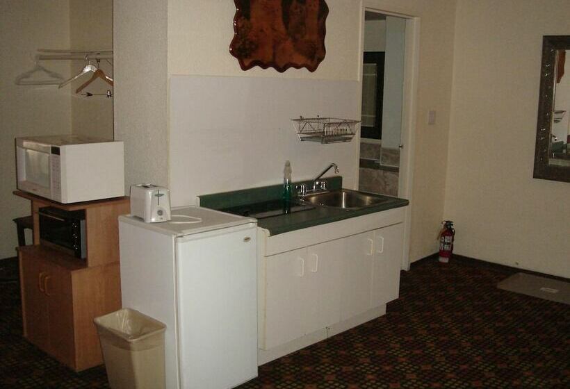 Hotel Black Gold Inn