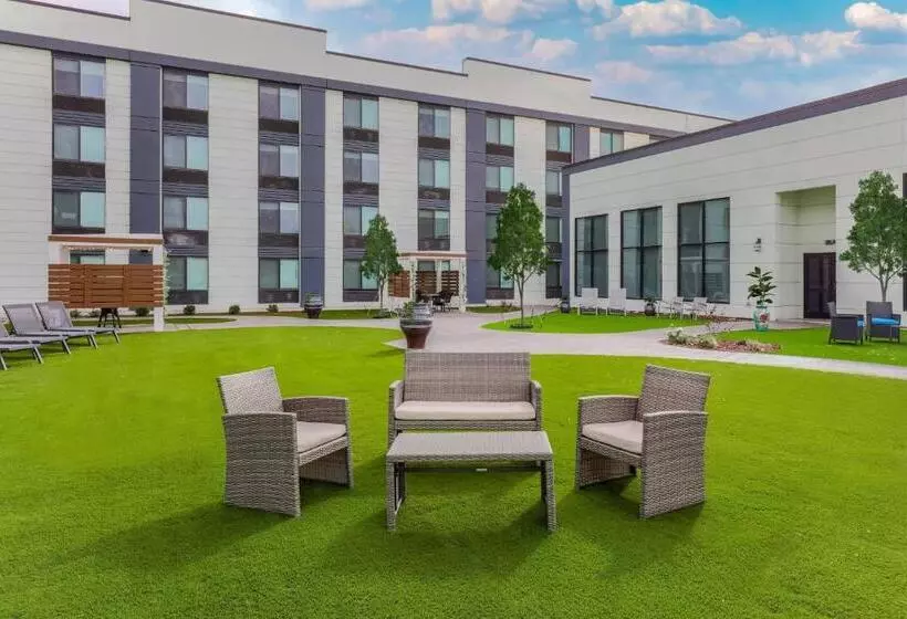 هتل Fairfield By Marriott Inn & Suites Amarillo Central