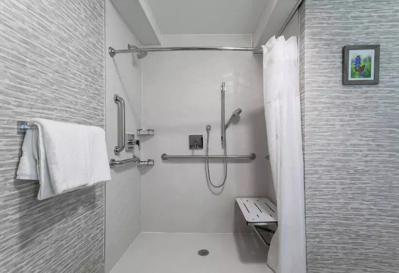 هتل Fairfield By Marriott Inn & Suites Amarillo Central