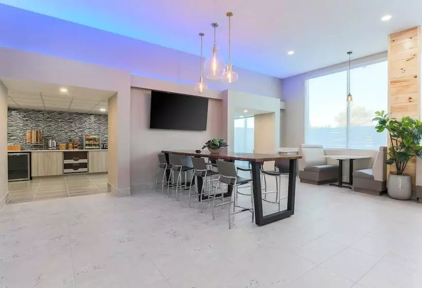 هتل Fairfield By Marriott Inn & Suites Amarillo Central