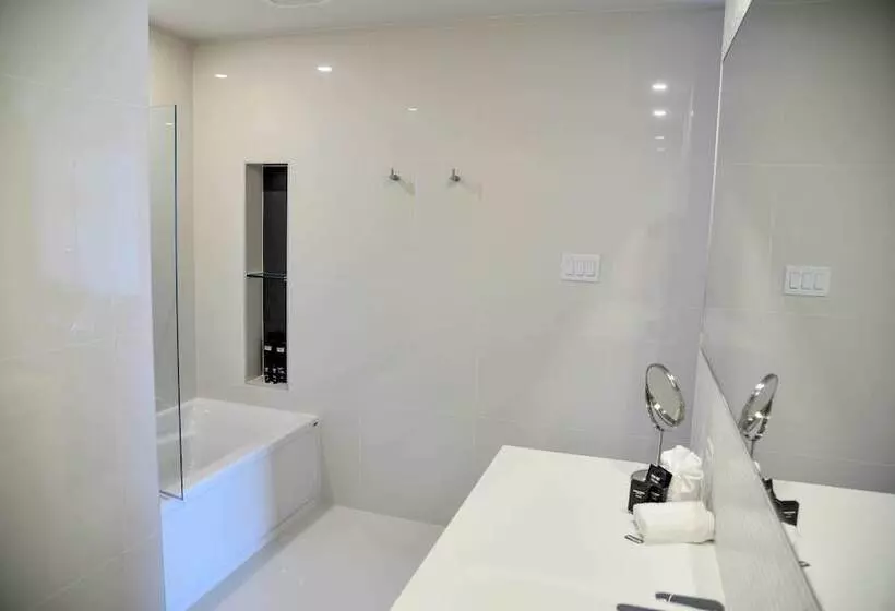 Hotelli La Cache Du Lac Champlain