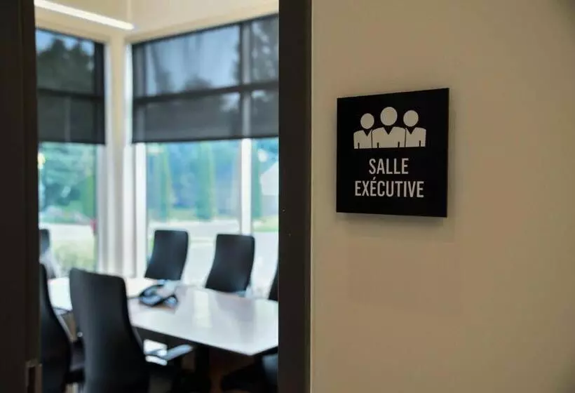 Hotelli La Cache Du Lac Champlain