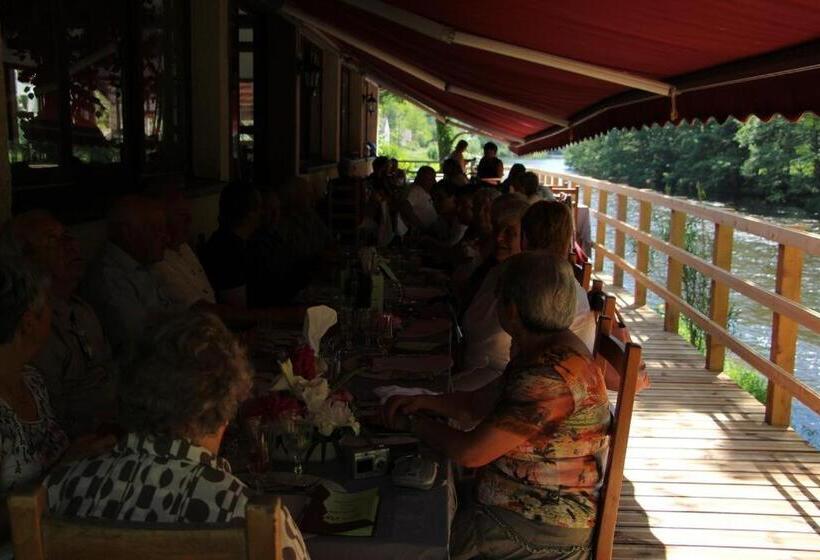 בית מלון כפרי Restaurant Les Gorges De Chouvigny