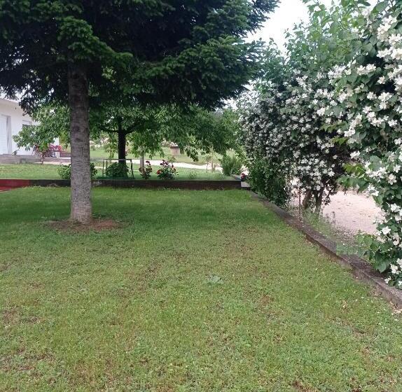 پانسیون Casa Del Pellegrino M&a   Ostojići