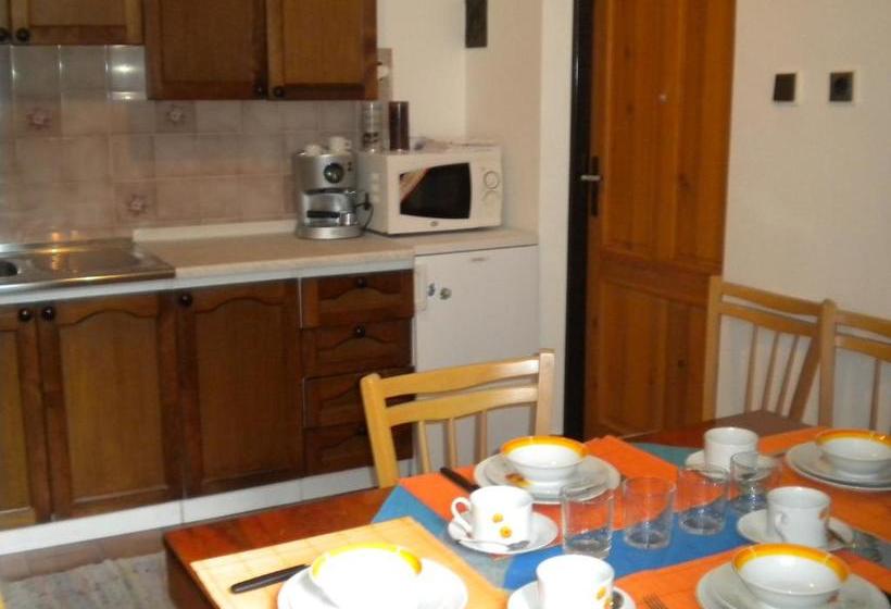 بنسيون Chalupa Tourov