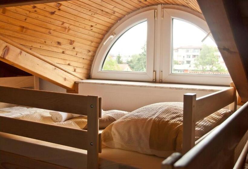 پانسیون Hostel Cuba