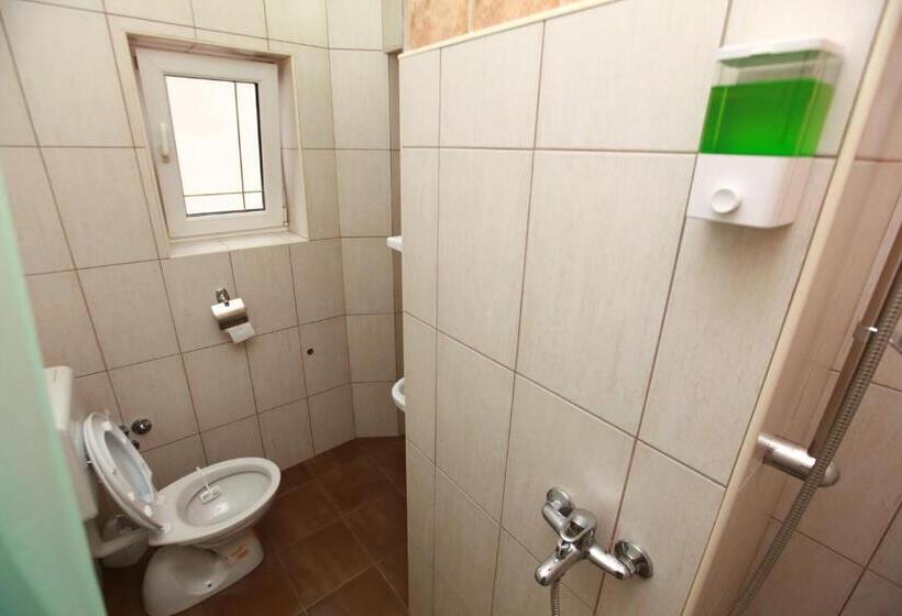 پانسیون Hostel Cuba