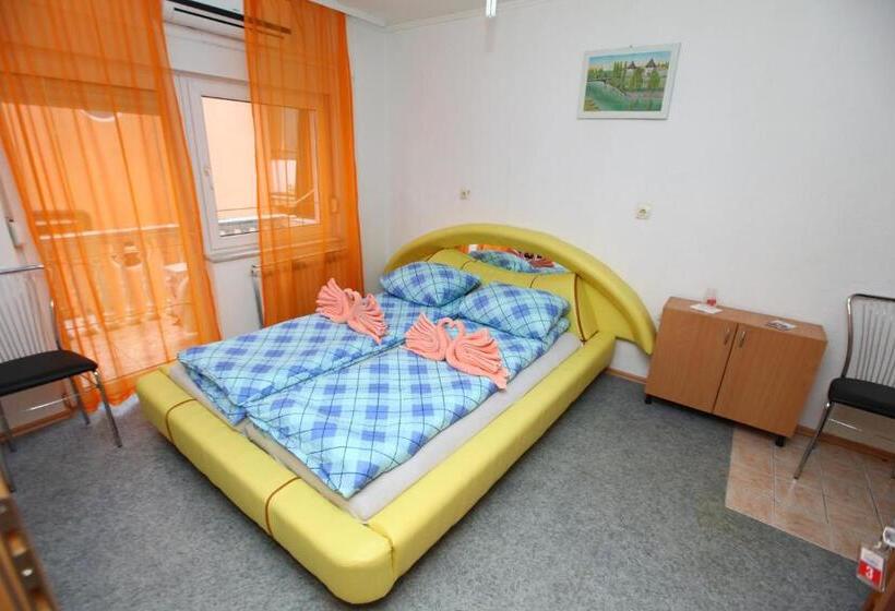 پانسیون Hostel Cuba