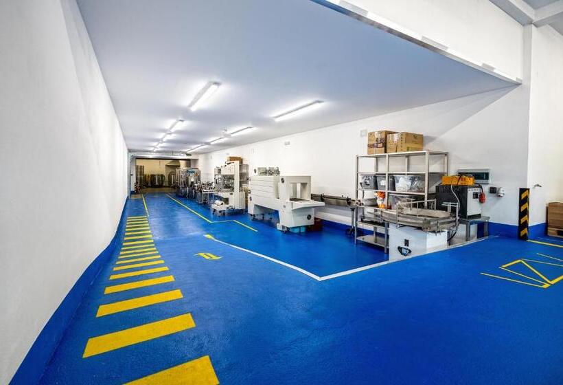 ペンション Penzion U Kostela