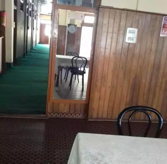 Vamoose Buddha Hotel Tawang