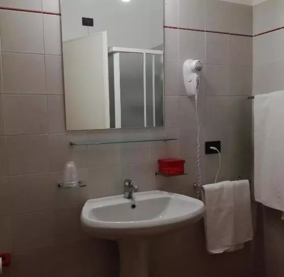 هتل Bellerive Ristorante Albergo